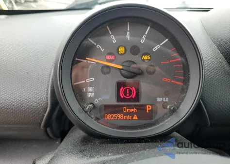 2015 Mini Cooper Countryman z USA, uszkodzony, nr VIN WMWZB3C57FWR45105